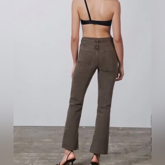 ZARA Split Hem High Waisted Jeans NWT - Picture 2 of 10